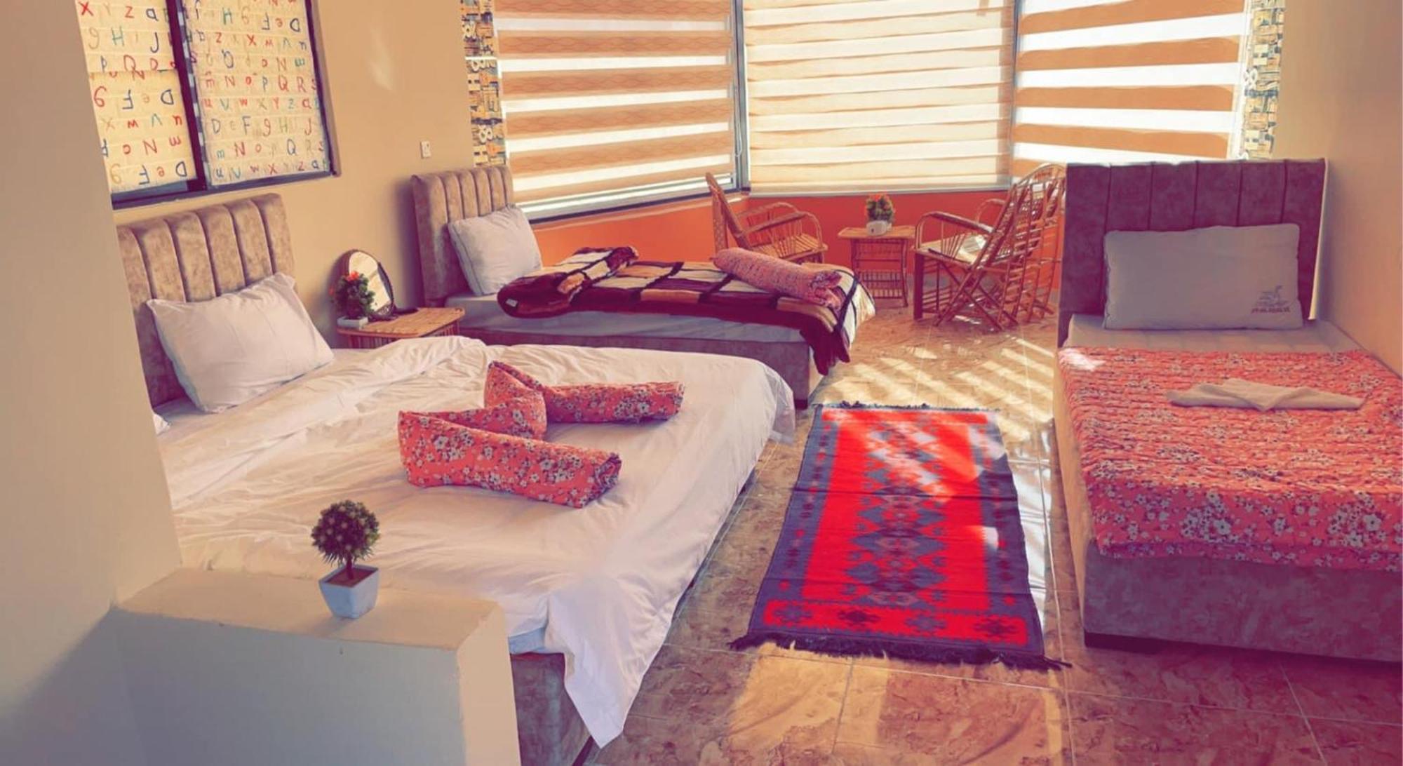 Sami Al Muzna Rum Camp Wadi Rum Esterno foto